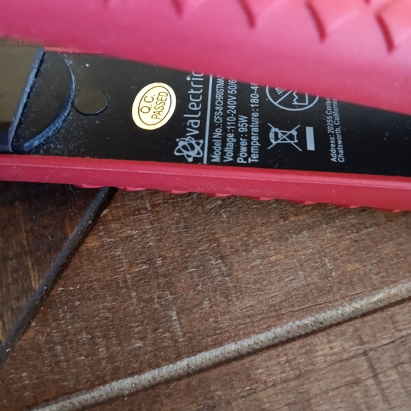 Valectric Red Hair Straightener Styler - Picture 9 of 11